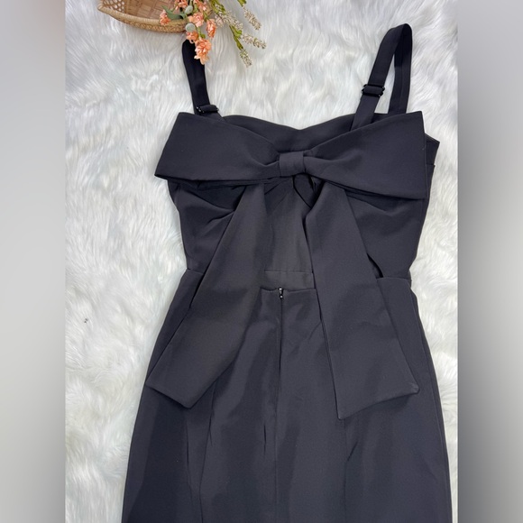 Black Halo Sybil Back Bow Cutout Sheath Dress black size 2 - Picture 3 of 6